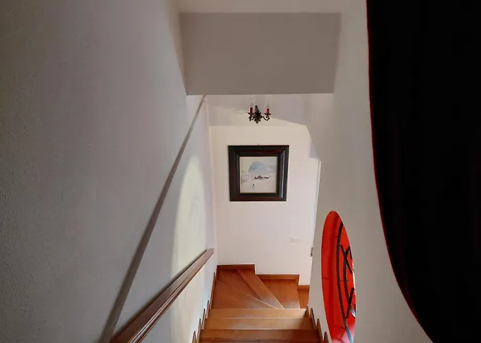 5 Villa