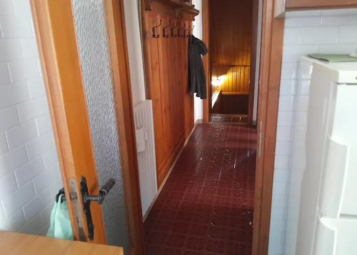 5 Villa *